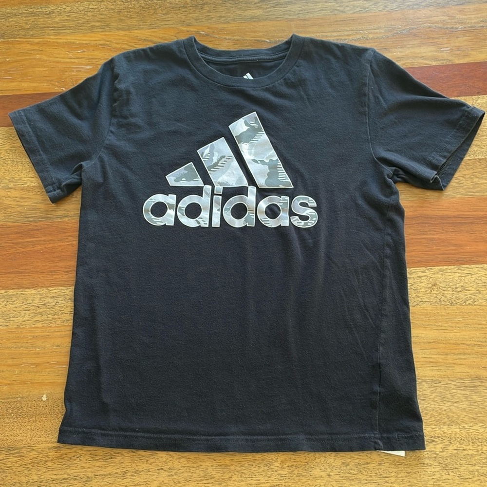 Adidas Tee Shirt